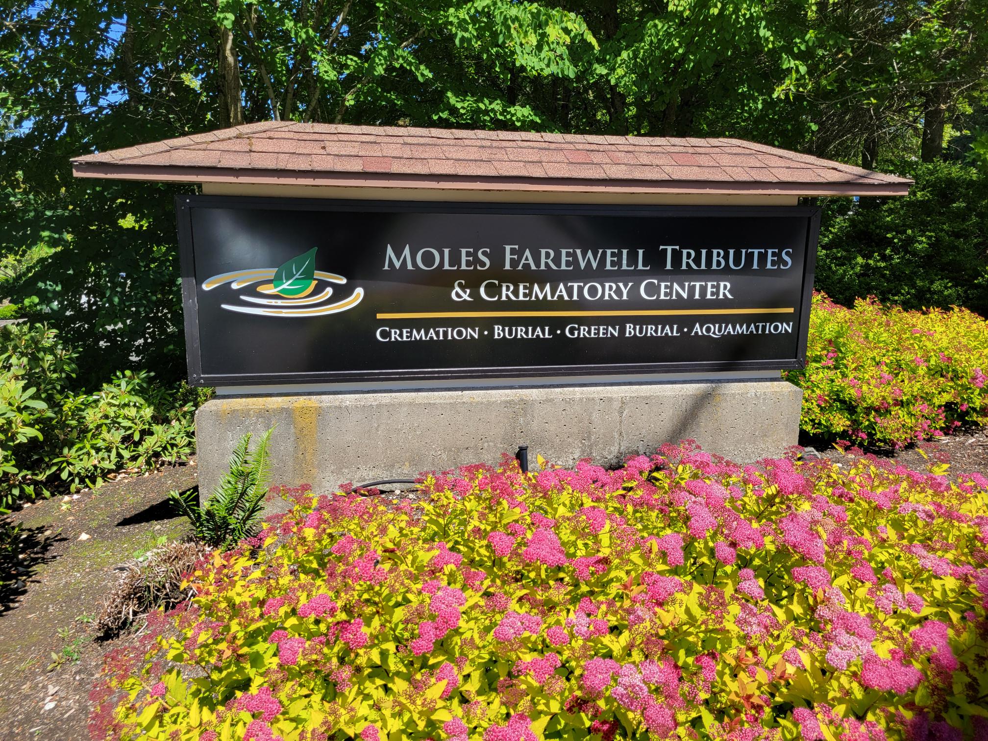 Moles Farewell Tributes exonerated from accusations of mishandled bodies